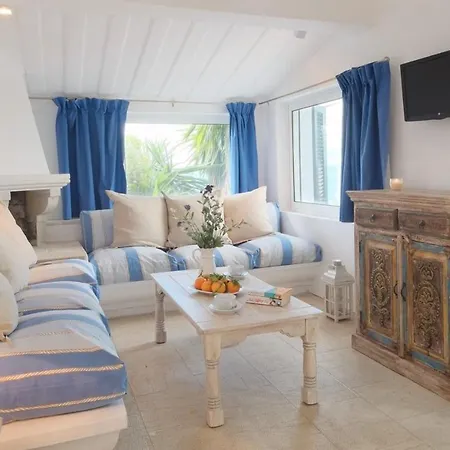 The Saints - Terrace House * Nisaki (Corfu)